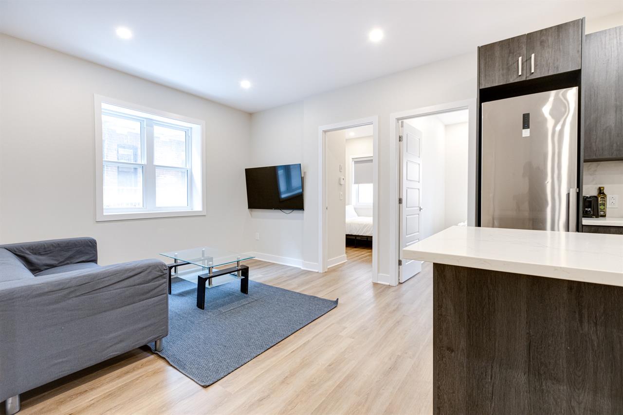 3 Bedroom - 1849 Avenue Lincoln, Montréal | 2925411