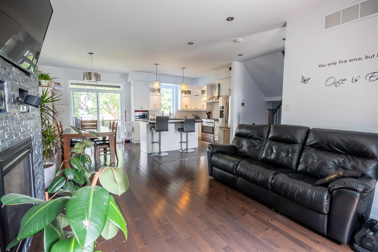 Maison à étages Saint-Patrice-de-Sherrington À Louer | 2925425