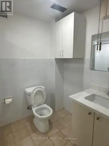 BSMT - 327 SUSSEX AVENUE | BSMT - 327 SUSSEX AVENUE, Richmond Hill | 2925486