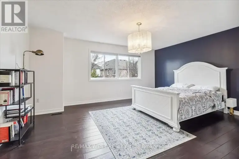 1349 SAGEWOOD CRESCENT | 1349 SAGEWOOD Crescent, Oakville | 2925739