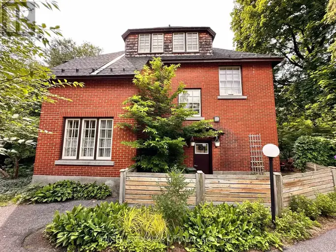 26 - 33 BELVEDERE CRESCENT | 26 - 33 BELVEDERE CRESCENT, Ottawa | 2925838