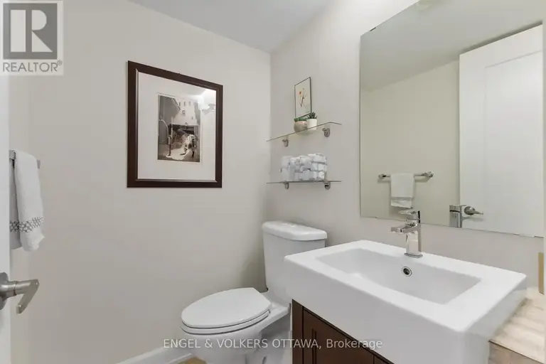 537 DE MAZENOD AVENUE | 537 DE MAZENOD AVENUE, Ottawa | 2925851