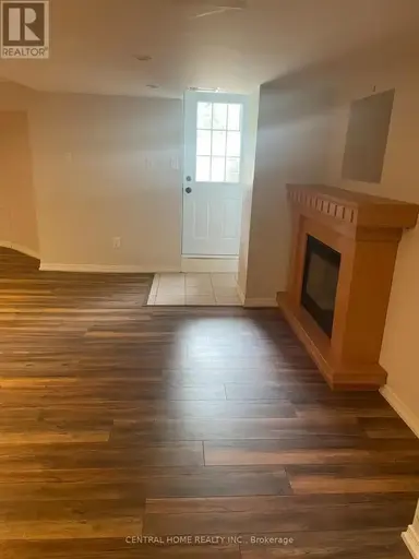 1 HIGHVIEW CRESCENT | 1 HIGHVIEW CRESCENT, Richmond Hill | 2925861