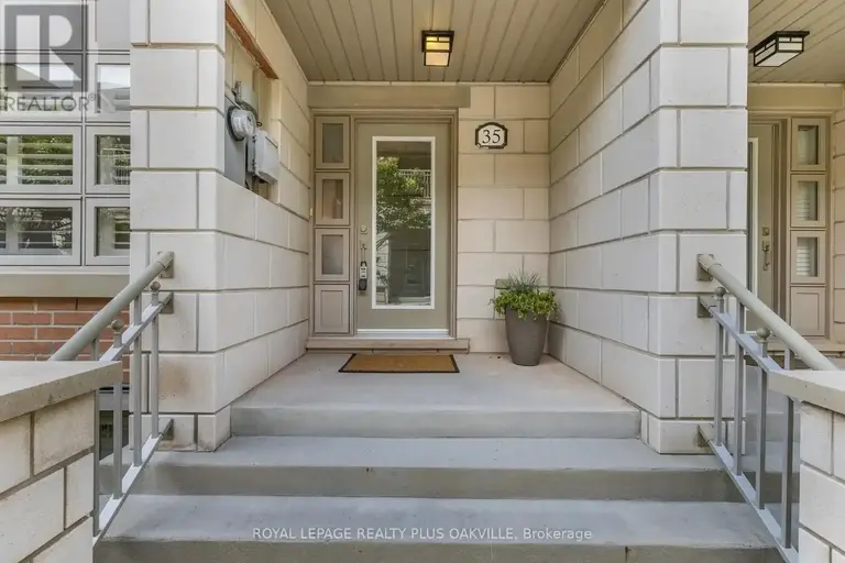 35 - 2460 PRINCE MICHAEL DRIVE | 35 - 2460 PRINCE MICHAEL DRIVE, Oakville | 2925880