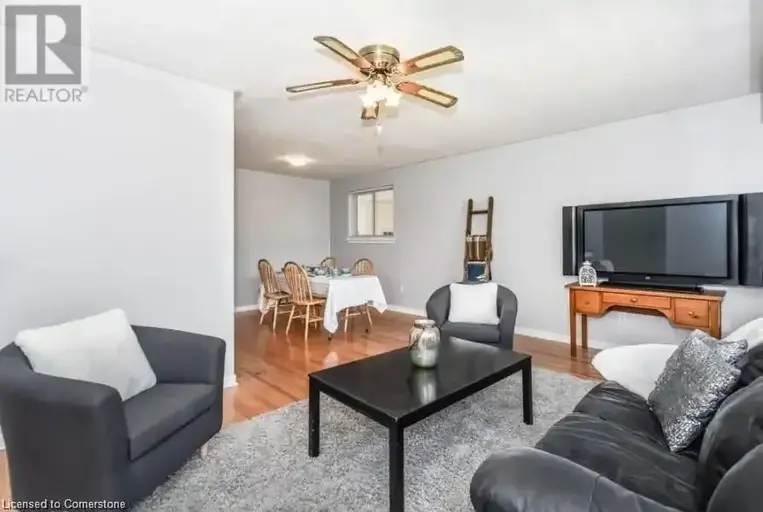 129 HAZELGLEN Drive | 129 HAZELGLEN DRIVE, Kitchener | 2925887