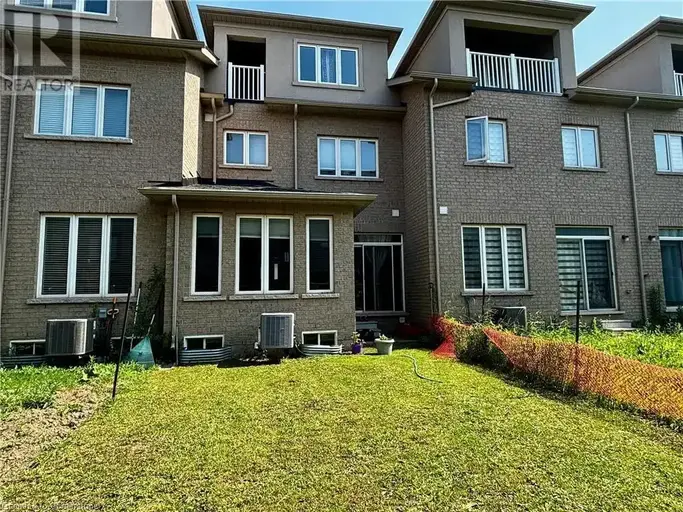 10 TALENCE Drive | 10 TALENCE Drive, Stoney Creek | 2925984