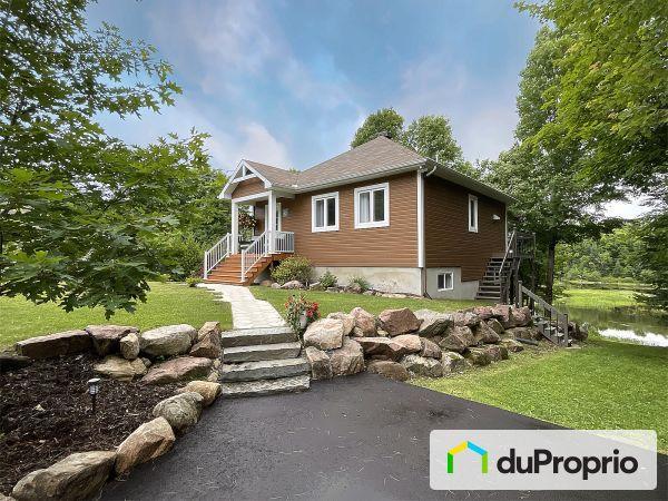 MAISON À LOUER EN BORDURE D'UN LAC | 2927411