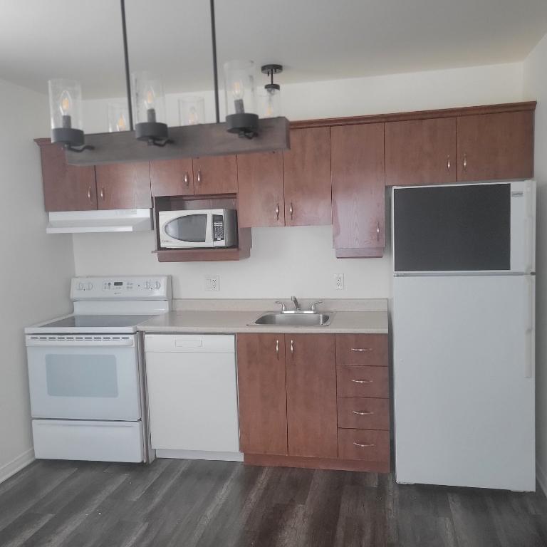 Condo 3 1/2 à louer | 2927417