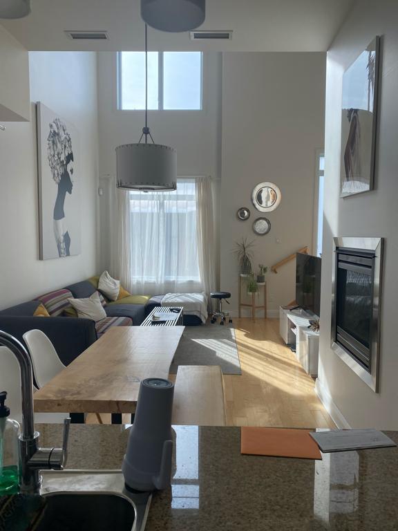 Penthouse faubourg boisbriand 4.5 avec mezzanine et grande terrasse extérieur | 2927435