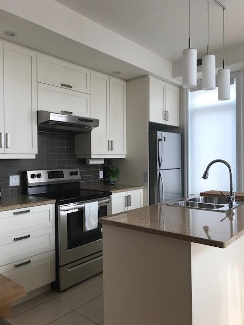 Penthouse faubourg boisbriand 4.5 avec mezzanine et grande terrasse extérieur | 2927435