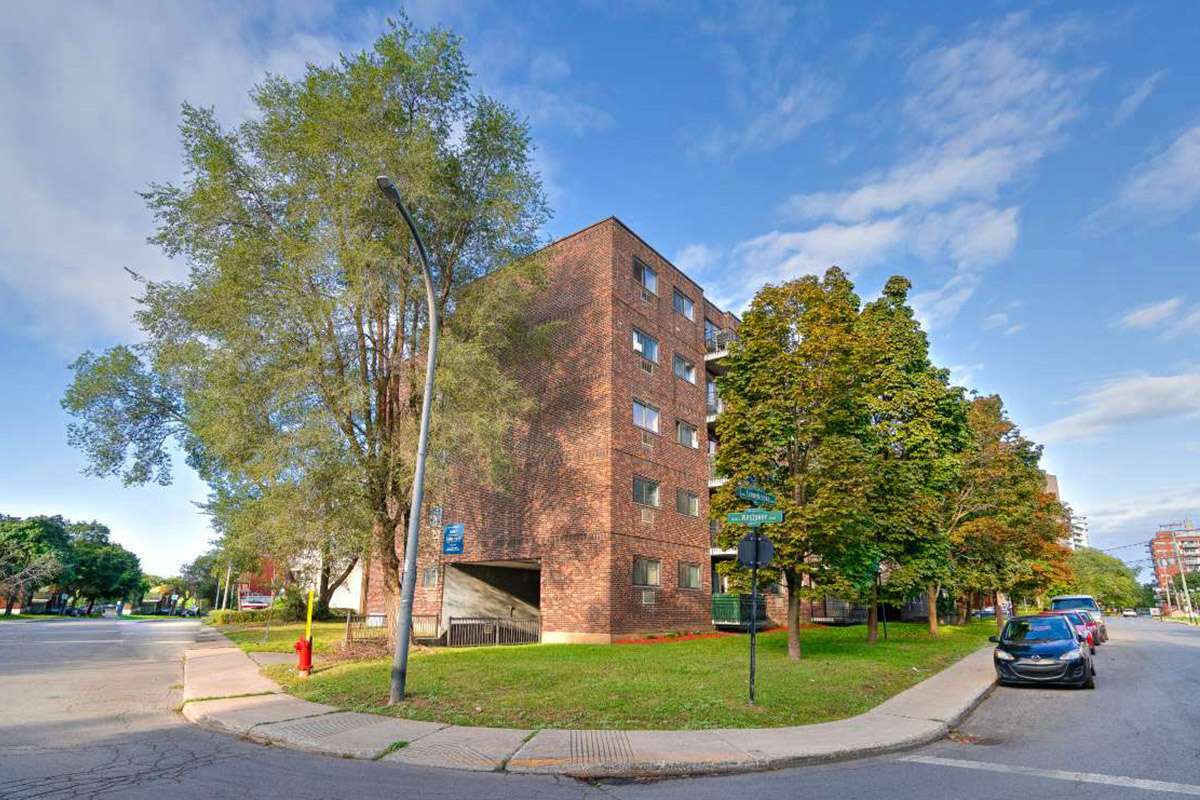 1 Bedroom Available At 5460 Sunnybrooke Avenue, Côte Saint-Luc - 5460 Sunnybrooke Avenue, Côte-Saint-Luc | 2927466
