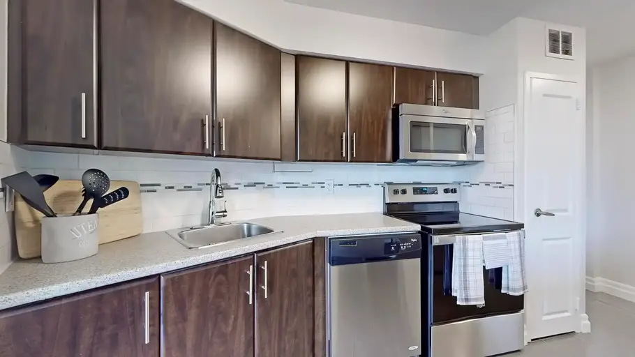 60 Exeter Road | 60 Exeter Road, Ajax | 2927837