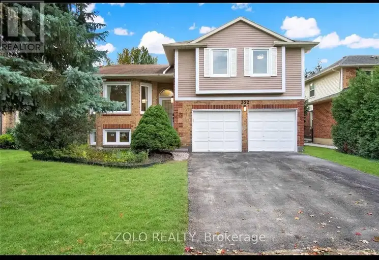 352 CROSSLAND GATE | 352 CROSSLAND GATE, Newmarket | 2927872