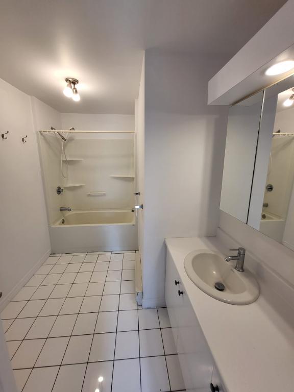 4 1/2 lumineux et propre à louer à Trois-Rivières | 2929094