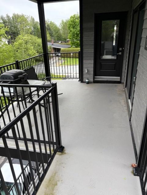 Grand 4 1/2 avec Garage détaché 13 x 18 | 2929110
