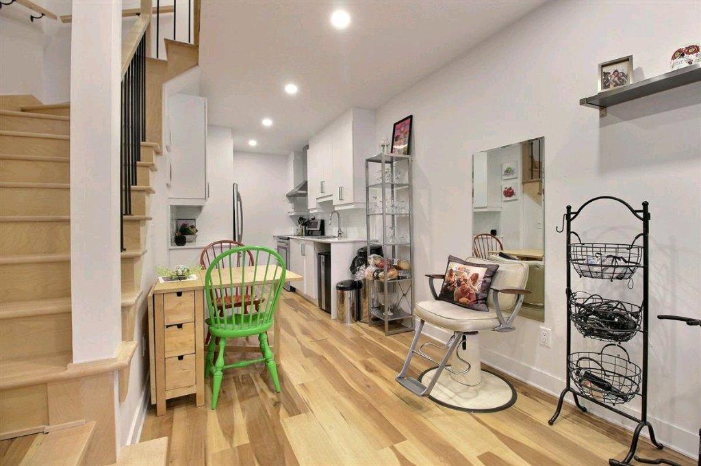 Beau 4 et 1/2 (2020) moderne, sur 2 étages situé dans un emplacement tranquille et vert | 2929114