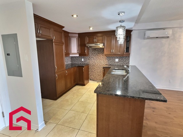 Appartement Dollard-Des Ormeaux À Louer | 2929141