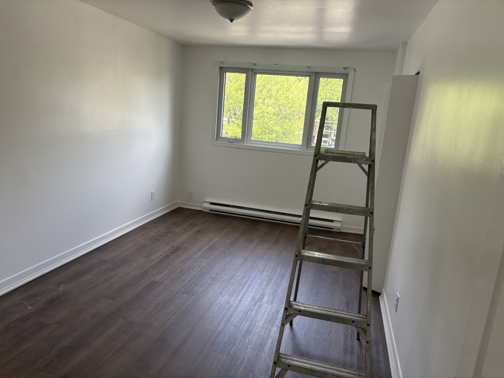 Grand 51/2 Fraîchement Rénové Anjou | 2929145