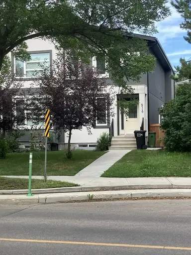 Immaculate Duplex in Allendale near university of Alberta | #1 - 6719 106 Street Northwest, Edmonton | 2936359