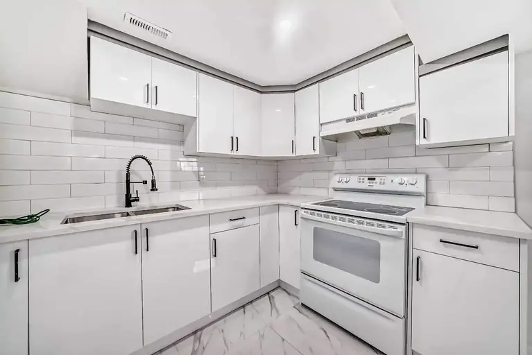 Spacious and Modern 3-Bedroom Basement Suite in Temple | Calgary | 2929288