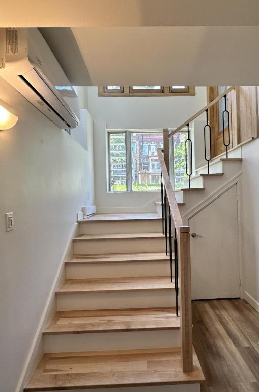 5 1/2 - Montréal (La Petite-Patrie) - 2 400 $/mois | 2929328