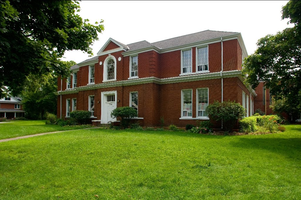 Canboro Garden | 2930399