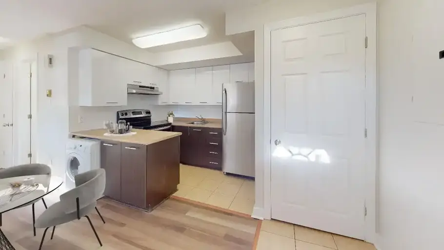 Arbor Village - 1230-1240 Emperor | 1230-1240 Emperor Ave, Ottawa | 2930498