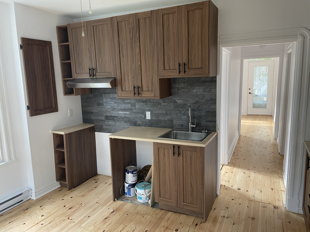 ✨ Magnifique 5 Pièces Rénové – Vieux Poi | 2930787