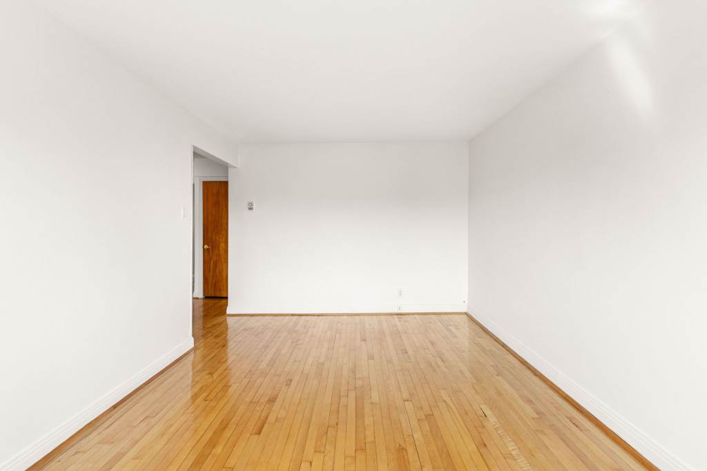 Grand Logement 3 Chambres à Louer | 2930813