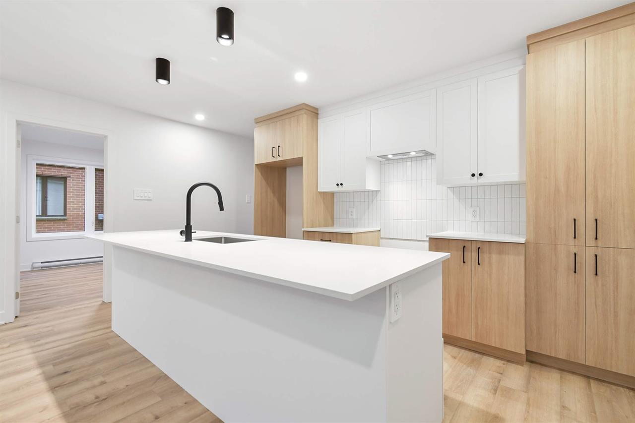 Condo Locatif De 3 Chambres à Louer à L'Assomption | 2930818