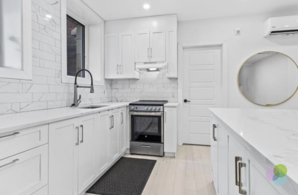 McGill Area - Superb 4 1/2 Furnished | 2930834