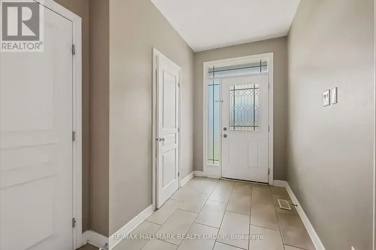 529 VOIE DU PIN ROUGE WAY | 529 VOIE DU PIN ROUGE WAY, Ottawa | 2930984