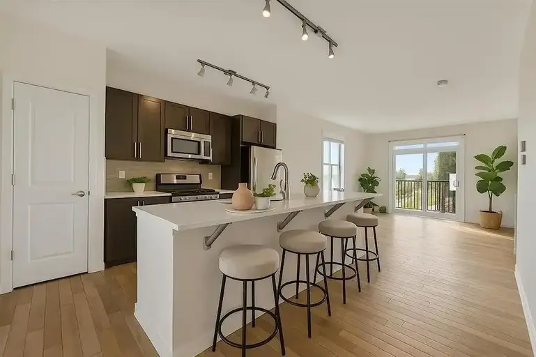 3-bedroom CORNER unit townhouse for rent | Calgary | 2931025