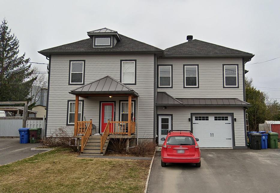 Superbe 4½ sur 2 étages à Saint-Jérôme | 2931083