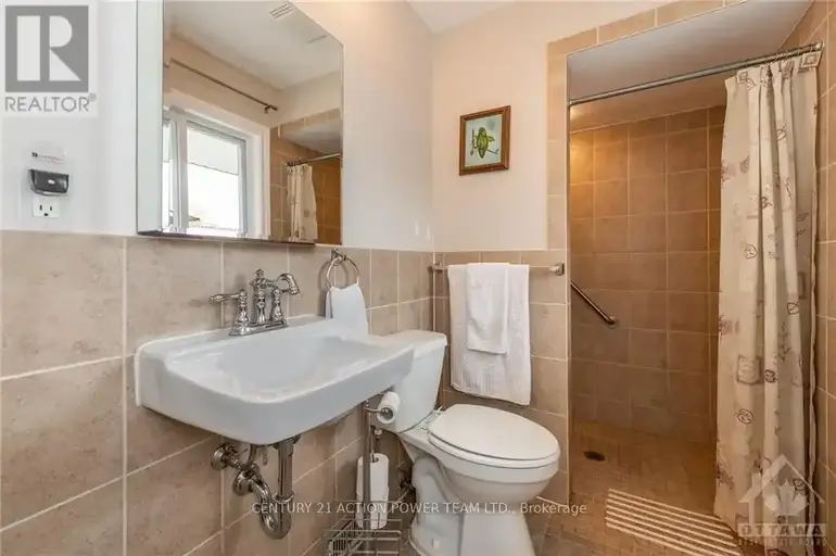 64 BANTING WAY | 64 BANTING WAY, Ottawa | 2931176