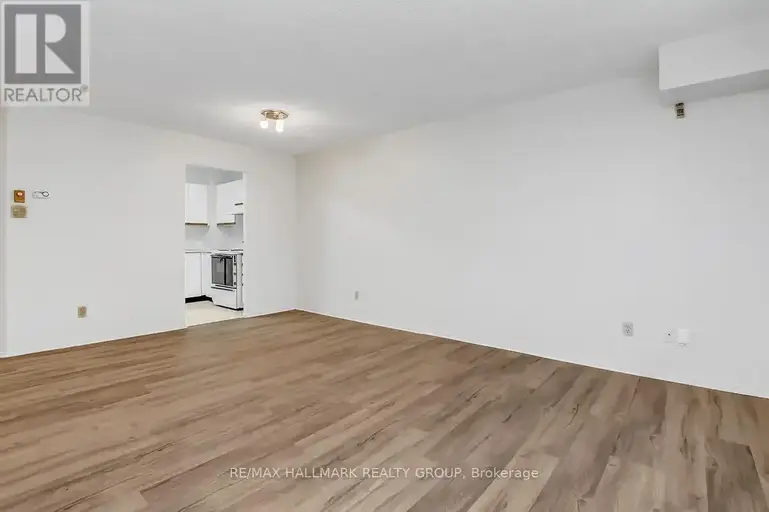 101 - 1025 GRENON AVENUE | 101 - 1025 GRENON AVENUE, Ottawa | 2957957