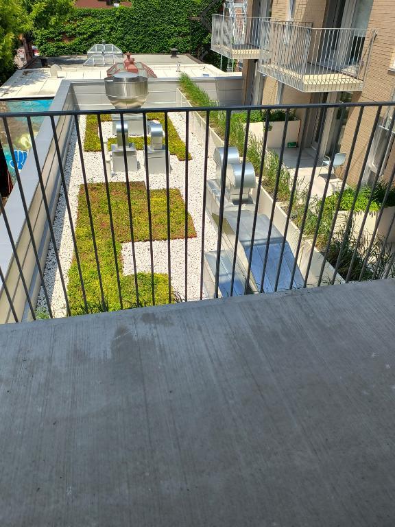 Studio 2 1/2 neuf metro Sherbrooke libre immediatement | 2931217