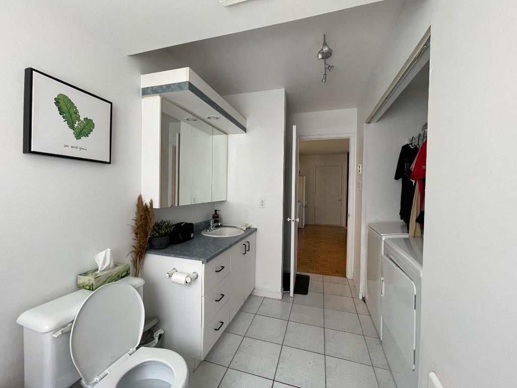 3 1/2 sur J.A. Vincent | 2931480