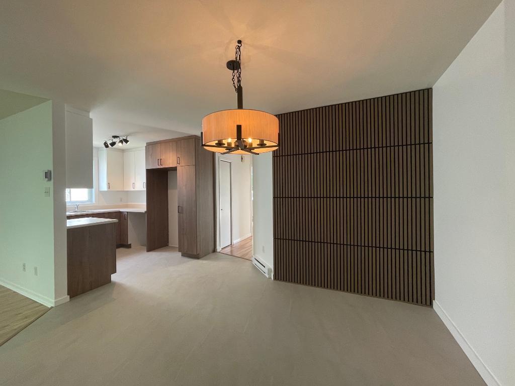 Logement 4 1/2 à louer St-Jérôme pour le 15 août 1 350$ | 2931501