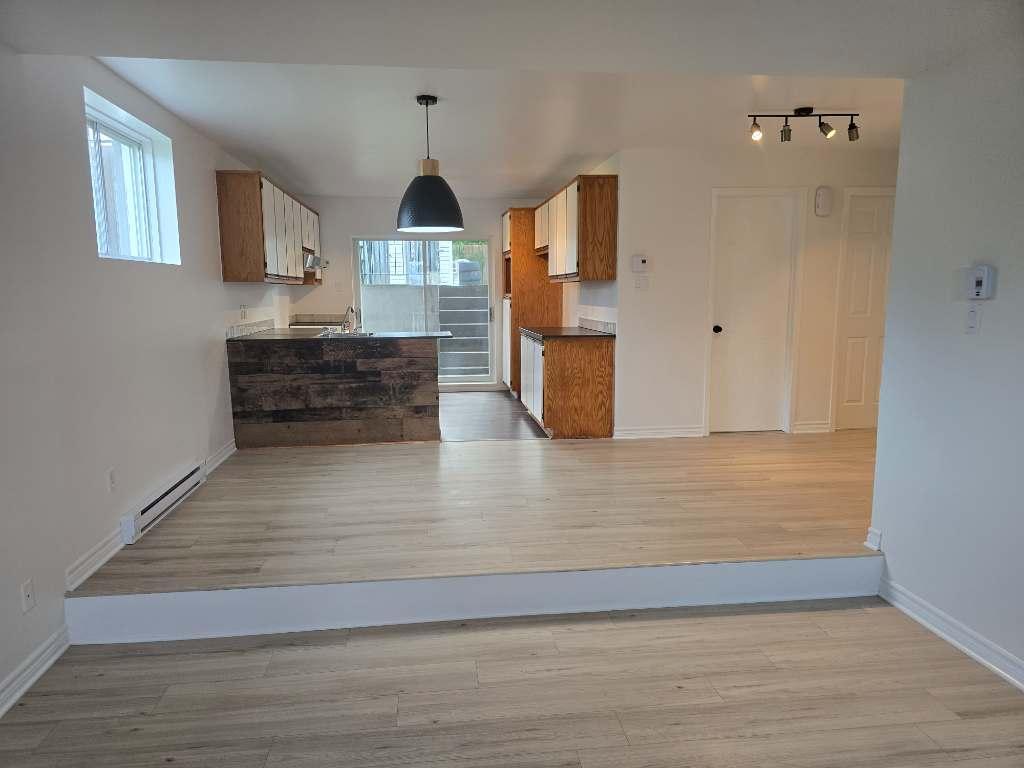 MIRABEL 5 1/2 à louer triplex | 2931509
