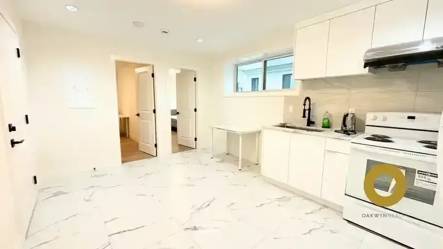 Newly Renovated 2Bed 1 Bath Basement unit!! | 7746 14th Avenue, Burnaby | 2931832