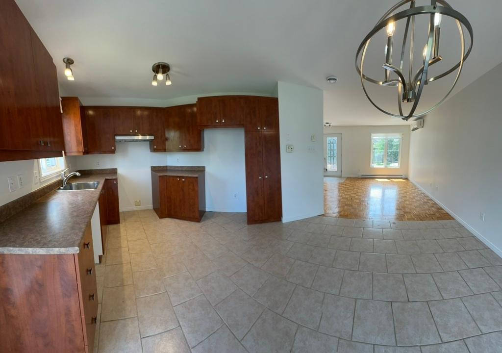 4 1/2 maison haut de duplex | 2931966