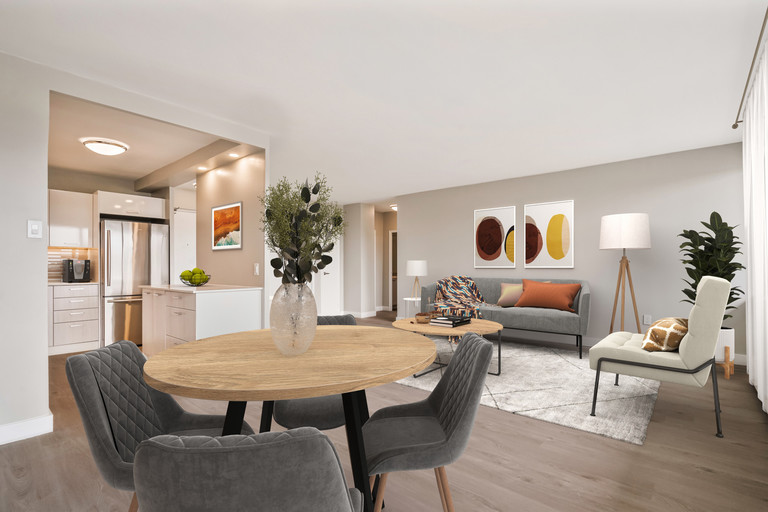 Greenview Suites | 530 The East Mall, Toronto | 2932083