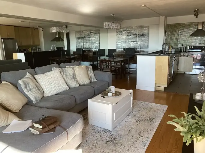 Sub-Penthouse 2B/2B Condo in a Concrete Building Overlooking the Elbow River | 1206 - 225 25 Ave SW, Calgary | 2932240