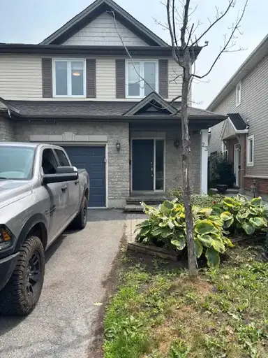 Spacious 3 Bedroom Townhouse in Barrhaven Family Friendly and Move in Ready August or September 1st | 23 Cresthaven Drive, Ottawa | 2932381