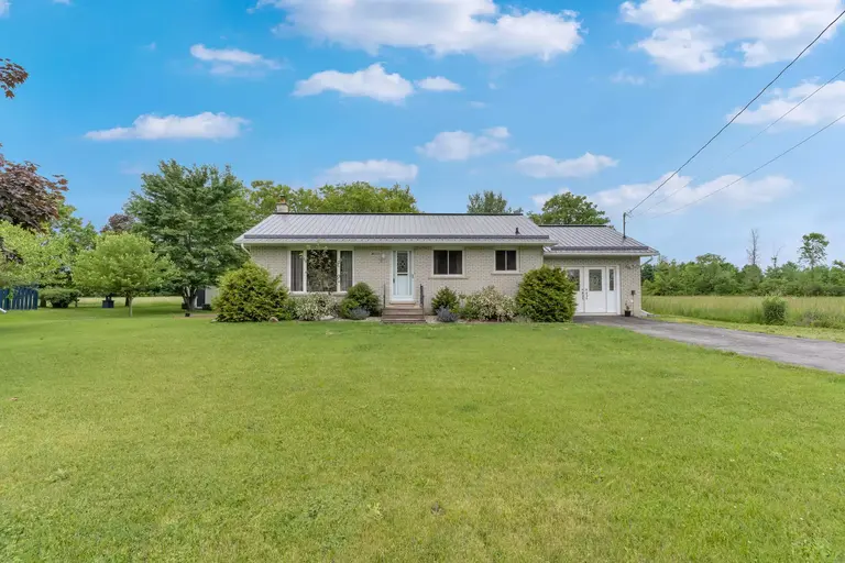 Peaceful Country Living Just Minutes from Inverary – Spacious 2-Bedroom Home with Flex Space | 3625 Perth Road, Inverary | 2932414