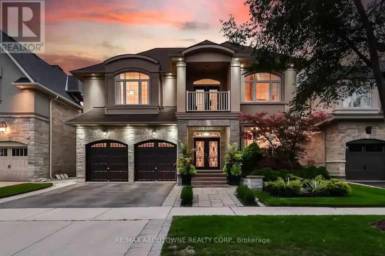 526 HIDDEN TRAIL | 526 HIDDEN TRAIL, Oakville | 2932420