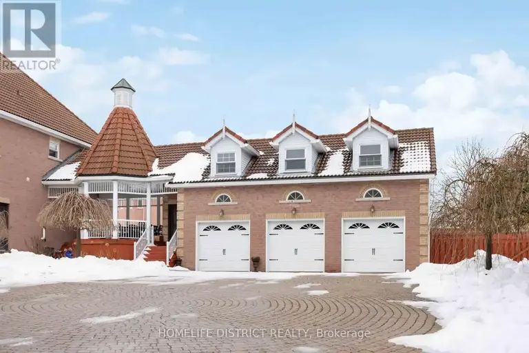 1 GROVEPARK STREET | 1 GROVEPARK STREET, Richmond Hill | 2932523