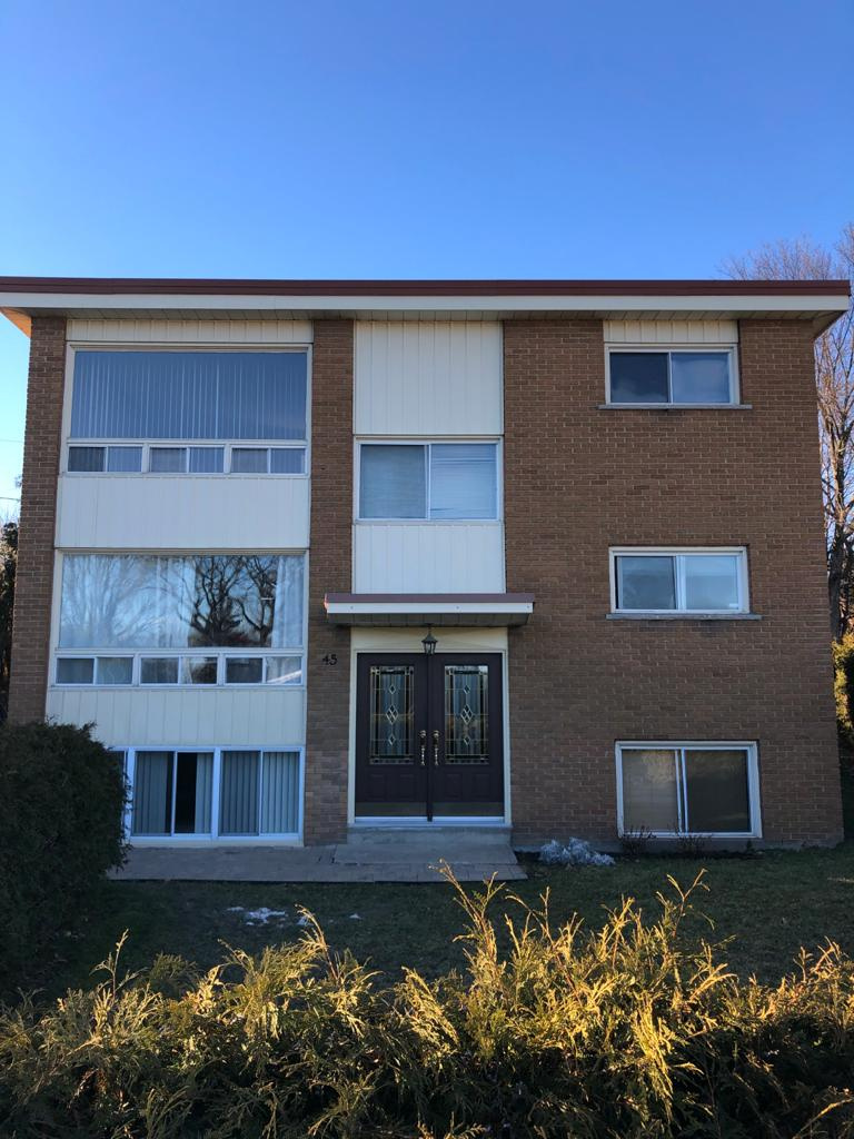À Louer : Grand 3 Chambres à Hull | 2932640