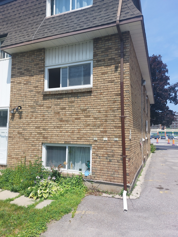 5 1/2 Dans Un Triplex | 2932645